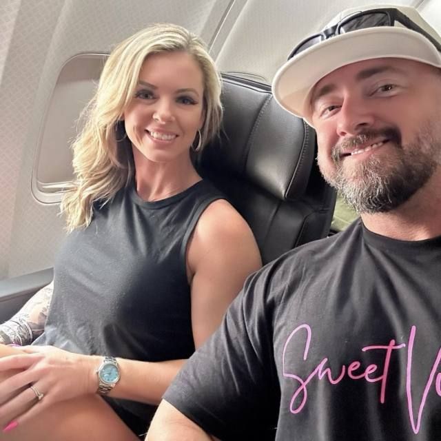 We are a couple seeking to pay a man $1,500 to have sex with me . Read description for more details about the arrangements - Image 3